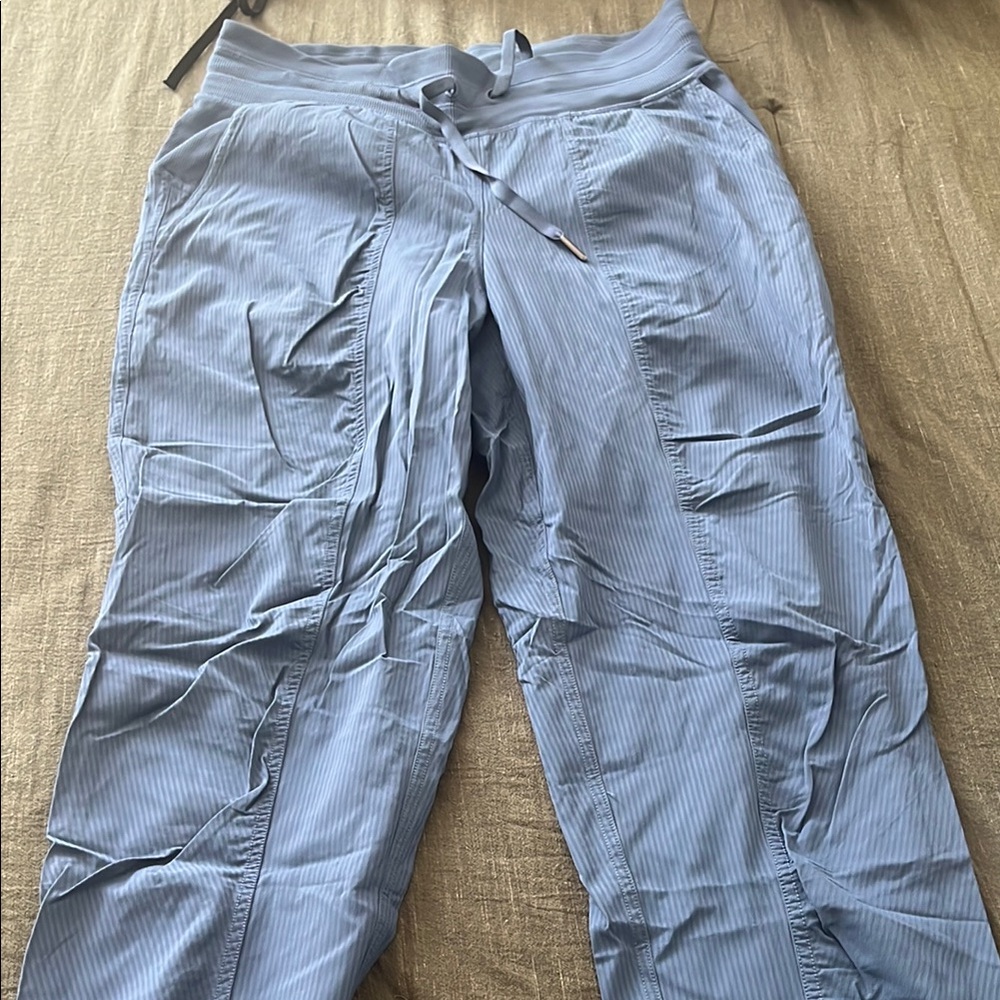 Lululemon dance studio jogger